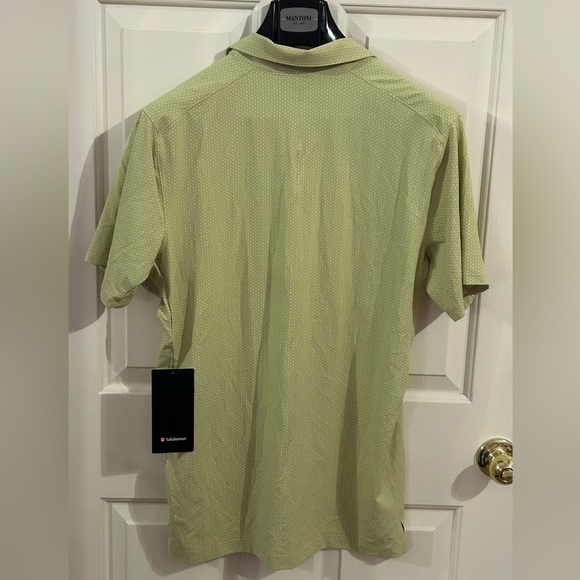 NWT Lululemon Men’s L Snap Front Performance Polo - Picture 3 of 8